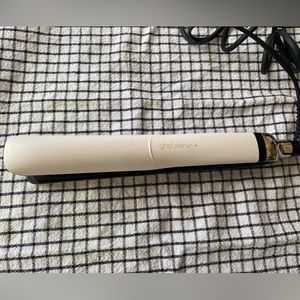 ghd Platinum + Flat Iron